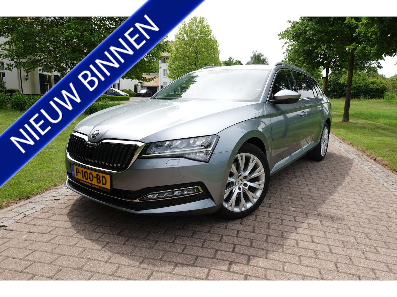 Skoda Superb Combi - 1.5 TSI ACT Business Edition Plus | Stoelverwarming | Stuurwiel verw. | CarPlay | Camera | - AutoWereld.nl