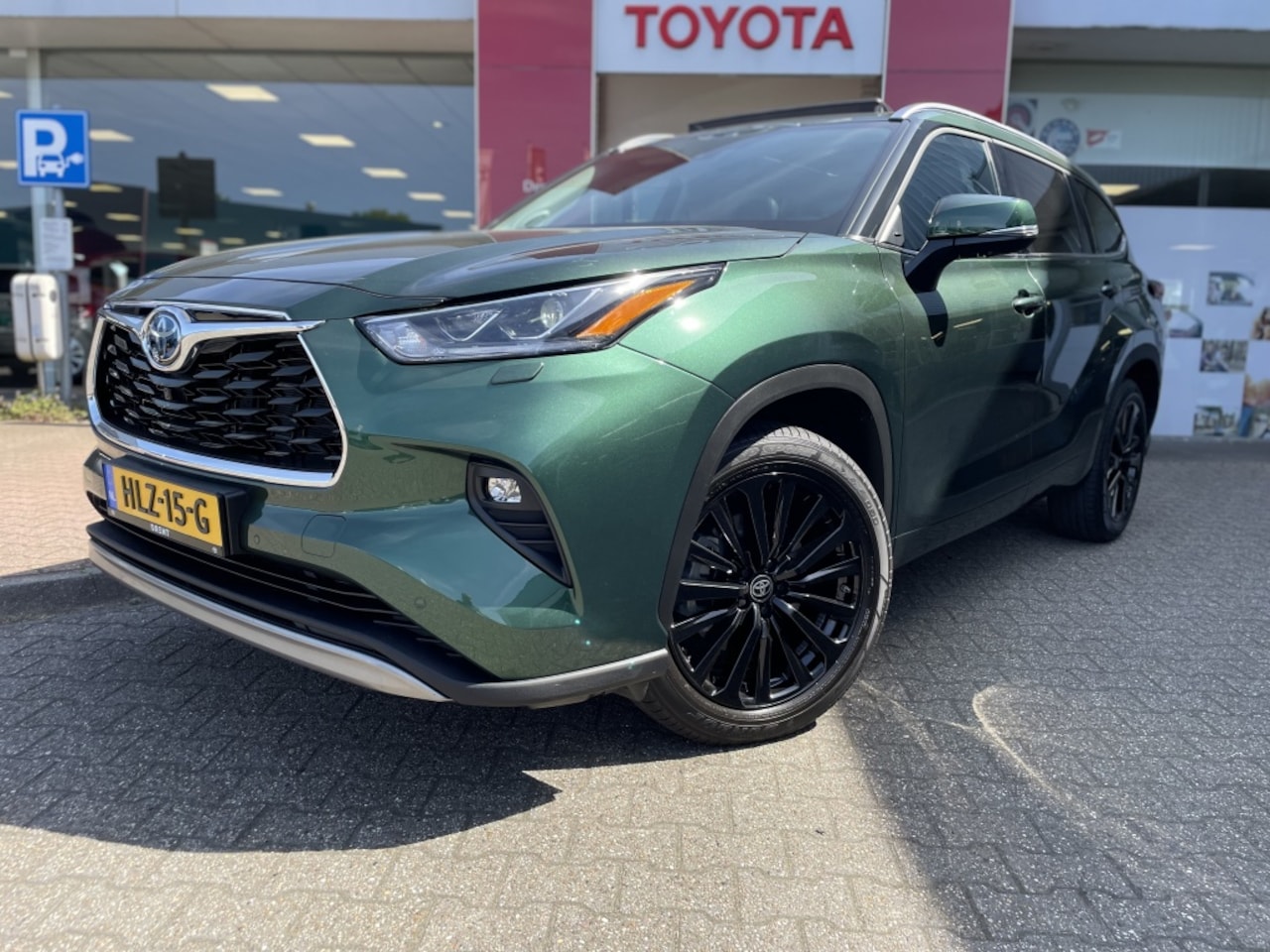 Toyota Highlander - 2.5 AWD Hybrid Premium | El. Schuif-Kanteldak | JBL | 360 Camera - AutoWereld.nl