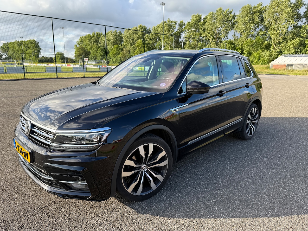 Volkswagen Tiguan - 1.4 TSI 4Motion Highline Business R Bomvol (!) - AutoWereld.nl