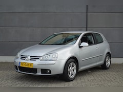 Volkswagen Golf - 1.4 GOAL NAVI AIRCO STOELVERW. PARK. SENSOREN