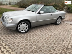 Mercedes-Benz E-klasse Cabrio - Mercedes E320 Cabrio W124 met hardtop
