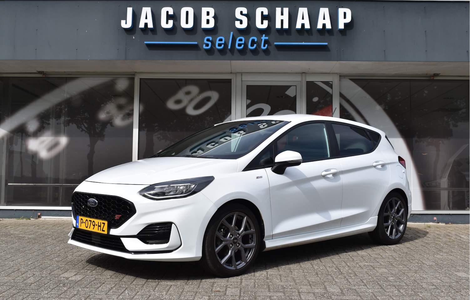 Ford Fiesta - 1.0 EcoBoost Hybrid ST-Line / Airco / 17" LM / Carplay / Stoel & Stuurverwarming - AutoWereld.nl
