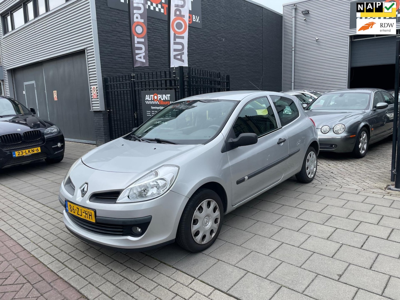 Renault Clio - 1.2-16V Special Line 3e Eigenaar! Airco NAP APK - AutoWereld.nl