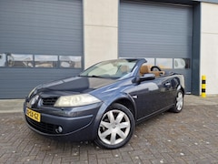 Renault Mégane coupé cabriolet - 1.6-16V Tech Line PSENSOR LEDER CRUISE 2 X SLEUTELS