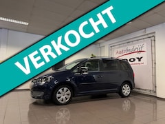 Volkswagen Touran - 1.4 TSI Comfortline * Automaat / Trekhaak / Navigatie / Cruise control / NL Auto