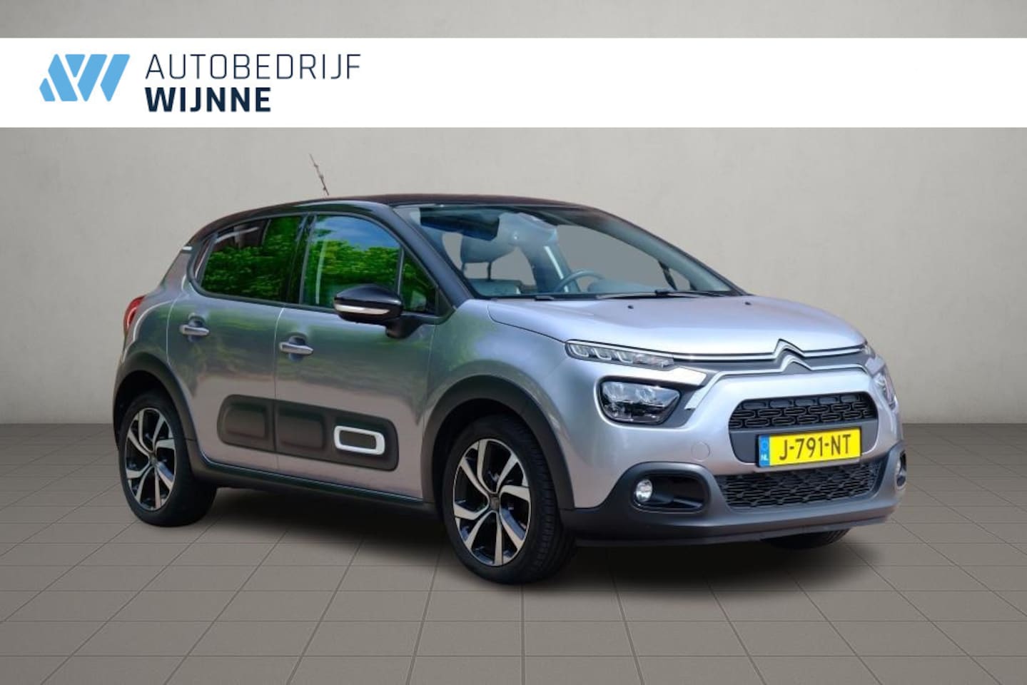 Citroën C3 - 1.2 110pk EAT6 Shine | Navi | Cruise | Climate | Camera | PDC - AutoWereld.nl