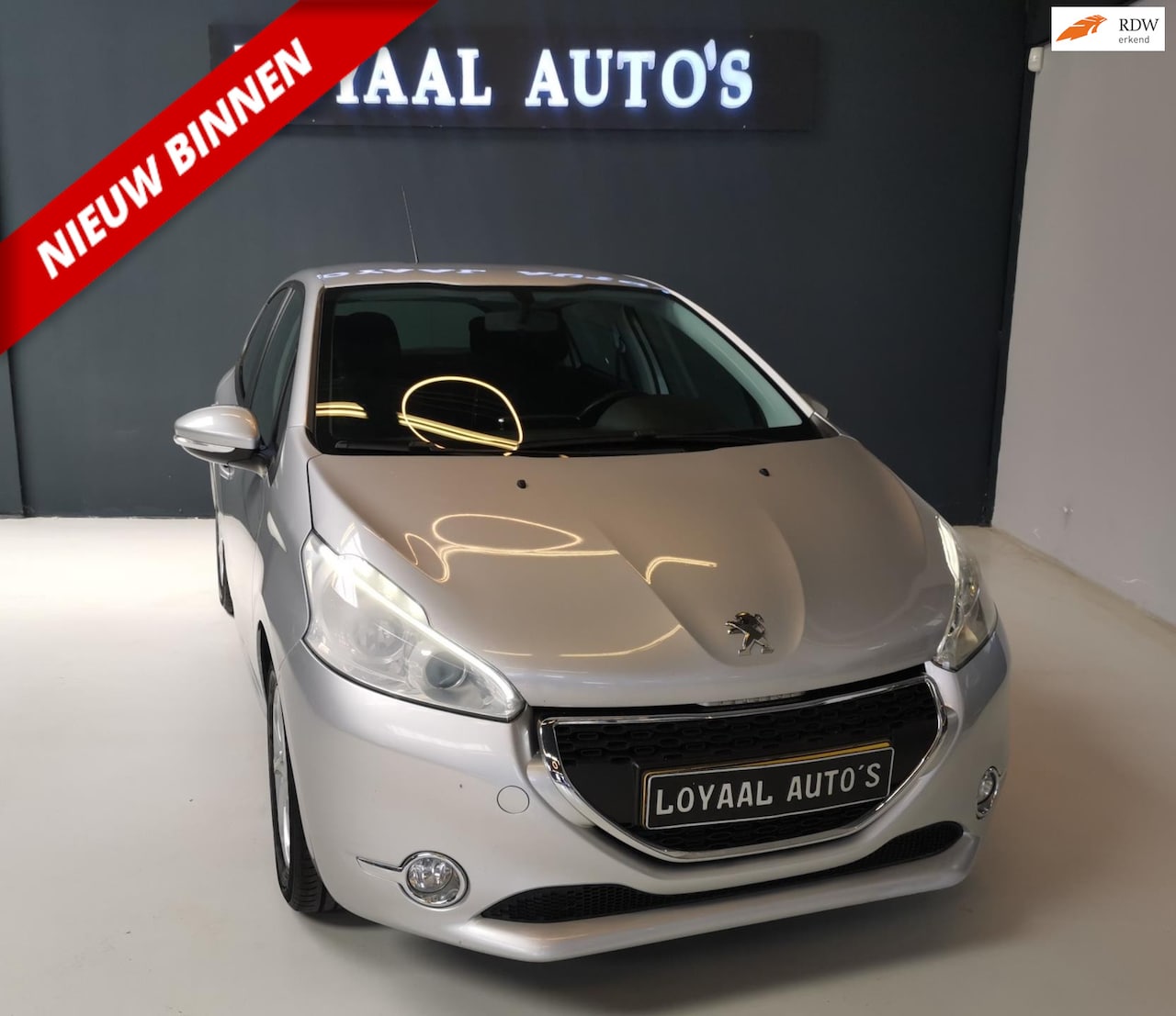 Peugeot 208 - 1.2 PureTech Style Pack Plus | AIRCO | CRUISE| ELEK.RAMEN | APK. - AutoWereld.nl