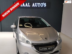Peugeot 208 - 1.2 PureTech Style Pack Plus | AIRCO | CRUISE| ELEK.RAMEN | APK