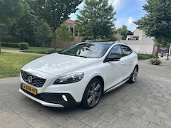 Volvo V40 Cross Country - 2.0 D4 AUT PANO LEDER Summum FULL OPTIE