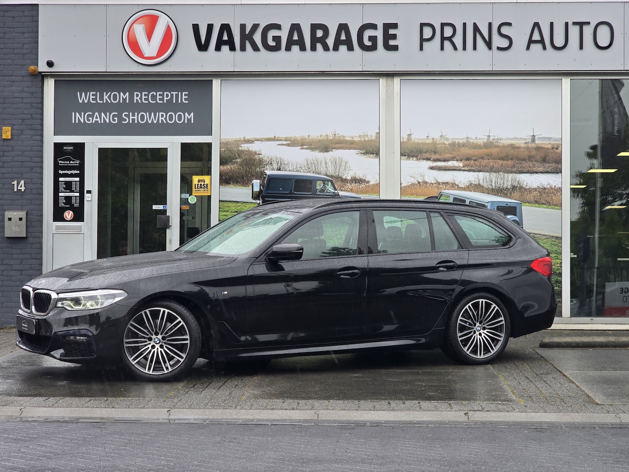 BMW 5-serie Touring - 520i High Executive M-Sport |PANO|STOELVERW.|ORIG. NL|NAP| 2914 - AutoWereld.nl