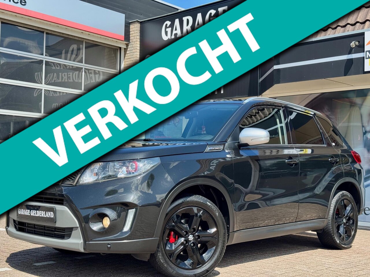 Suzuki Vitara - 1.4 Black-Line | Leder/Alcantara | Xenon | Navi | Camera | Cruise | Climate | Full-option! - AutoWereld.nl