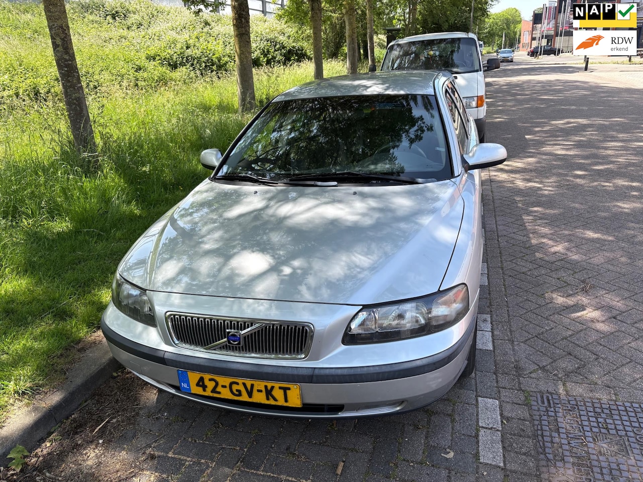 Volvo V70 - 2.4 Comfort Line 2.4 Comfort Line - AutoWereld.nl