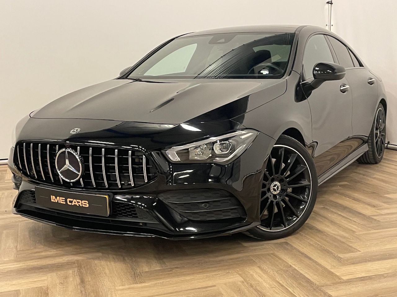 Mercedes-Benz CLA-Klasse - 250 Premium Plus 250 Premium Plus,PANO, AMG-PAKKET, DEALER ONDERHOUDEN, INRUIL MOGELIJK!! - AutoWereld.nl