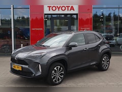 Toyota Yaris Cross - 1.5 HYBRID 115 DYNAMIC PANODAK NAVI APPLE/ANDROID KEYLESS EL-ACHTERKLEP STOEL/STUURVERWARM