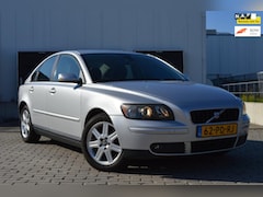 Volvo S40 - 2.4 Elan Sedan zeer goed onderhouden APK NAP