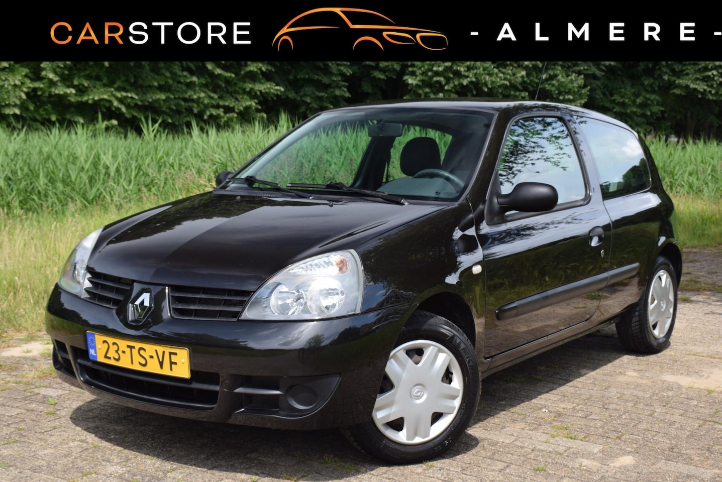 Renault Clio - 1.2 Campus Accès*1e Eigenaar*19.613Km*Volledig onderhouden*UNIEK!!! - AutoWereld.nl