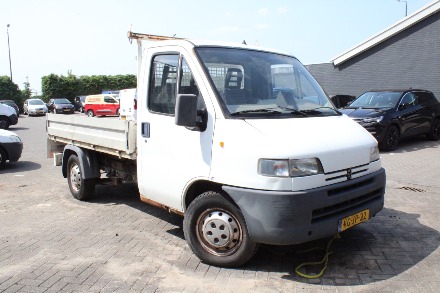 Peugeot Boxer - 350 M 2.5 | Opknappetje | Kan niet rijden - AutoWereld.nl