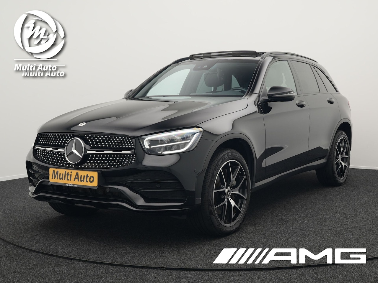 Mercedes-Benz GLC-klasse - 300e 4MATIC AMG Night Plug In Hybrid 320pk PHEV | Panodak | Alcantara Sportstoelen Verwarm - AutoWereld.nl