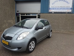 Toyota Yaris - 1.3 VVTi Terra 5 deurs