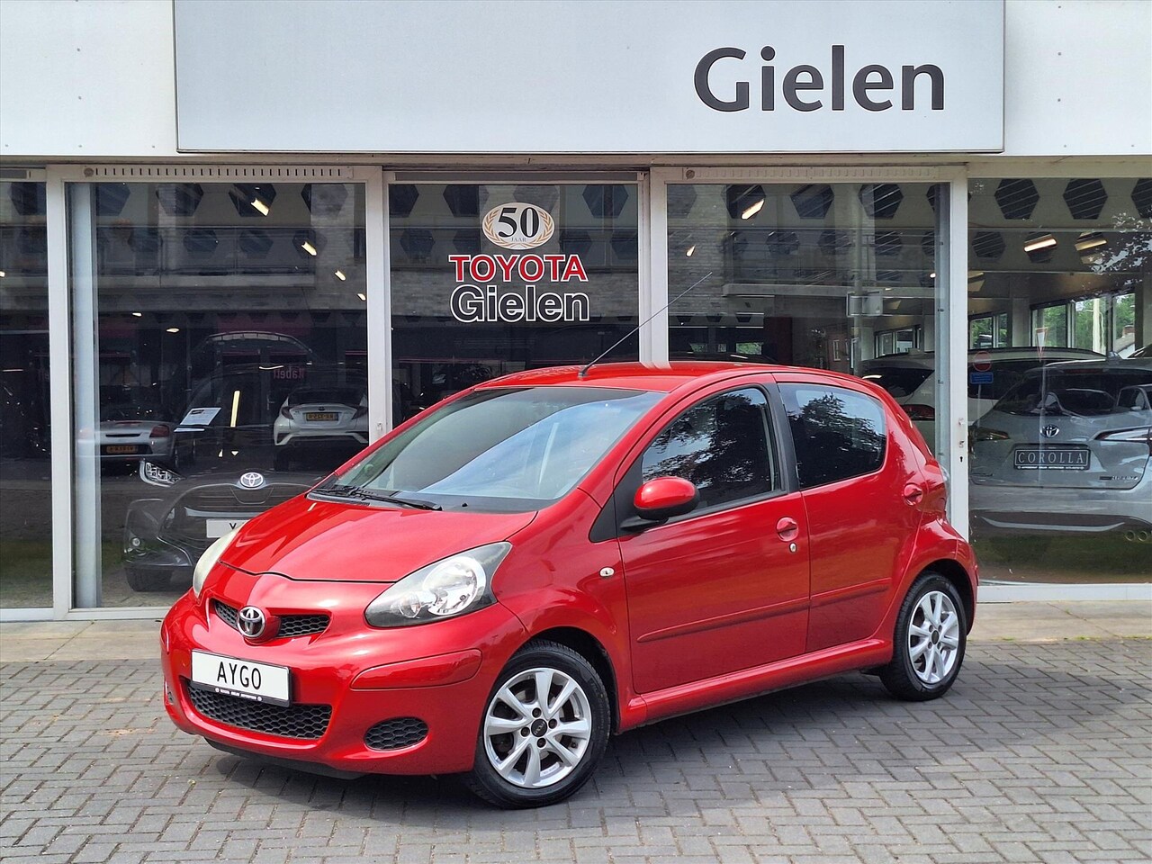 Toyota Aygo - 1.0 VVT-I 5DRS Aspiration | Airconditioning, Lichtmetalen velgen, Centrale deurvergrendeli - AutoWereld.nl