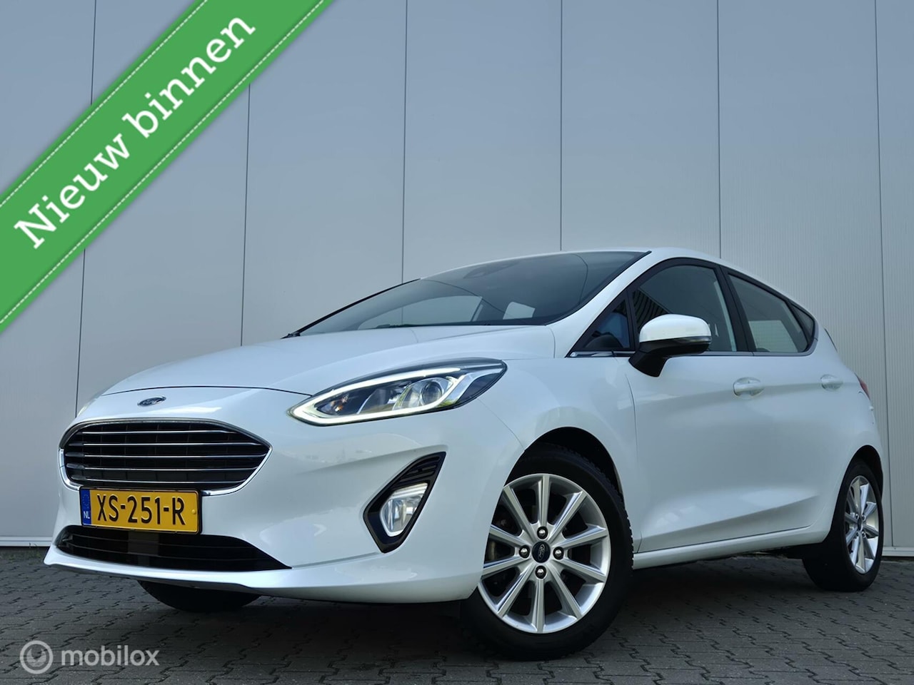 Ford Fiesta - 1.0 ECOBOOST TITANIUM/CARPLAY/LED/KEYLESS/CLIMATE/16''LMV - AutoWereld.nl