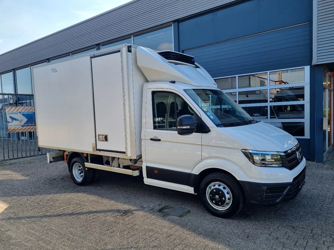 Volkswagen Crafter - 50 2.0 TDI Kuhlkoffer/ Carrier Xarios 350/ -20+20 - AutoWereld.nl