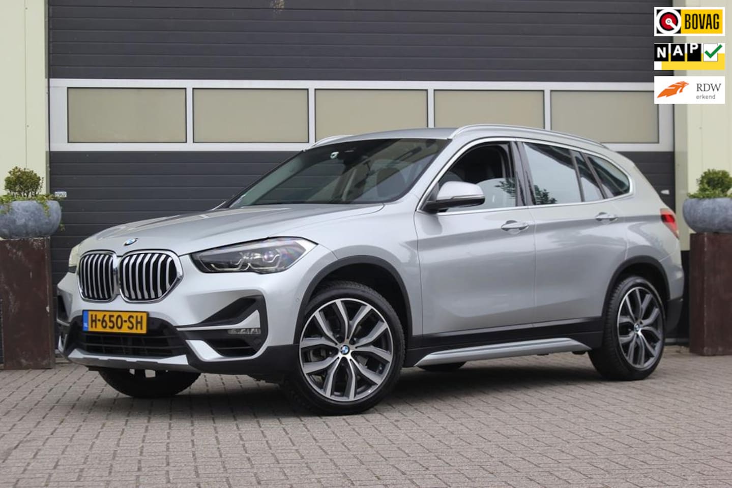 BMW X1 - SDrive20i High Executive | Trekhaak | - AutoWereld.nl