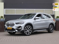 BMW X1 - SDrive20i High Executive | Trekhaak |