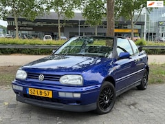 Volkswagen Golf Cabriolet - 1.8 gerestaureerd