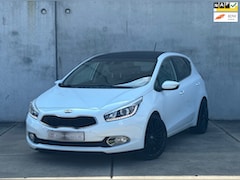 Kia Cee'd - 1.6 GDI SUPER PACK PREMIUM NAVI LEDER CAMERA NAP