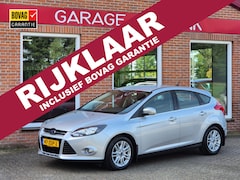 Ford Focus - 1.0 EcoBoost Titanium 101 PK 5drs clima, cruise, navi, pdc, lmv, trekhaak RIJKLAAR