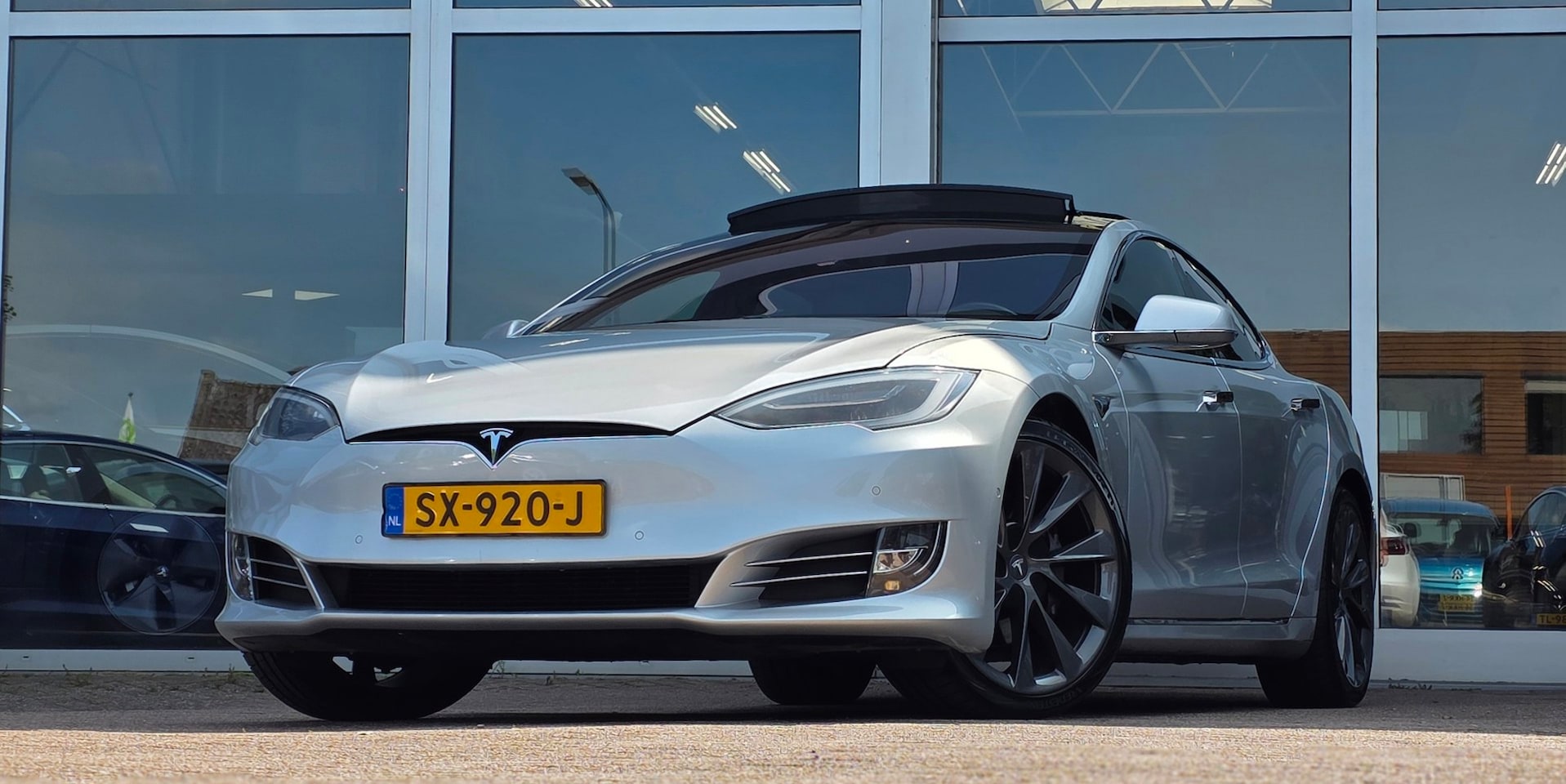Tesla Model S - 100D Premium upgradepakket LM 21" Sonic Carbon Twin Turbine Mooi! - AutoWereld.nl