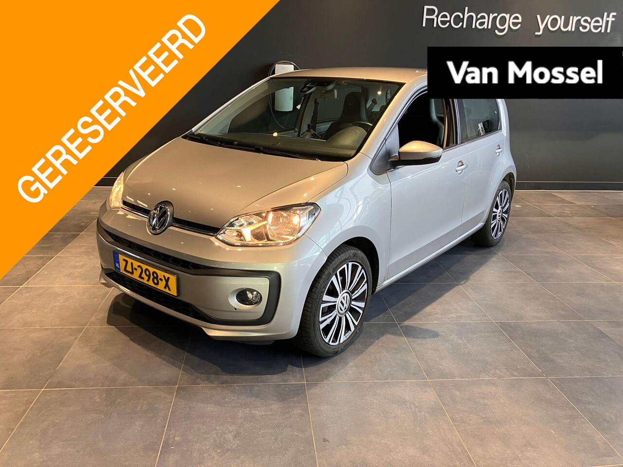 Volkswagen Up! - 1.0 BMT high up! EERSTE EIGENAAR | Clima | Stoelverwarming | Lm velgen - AutoWereld.nl