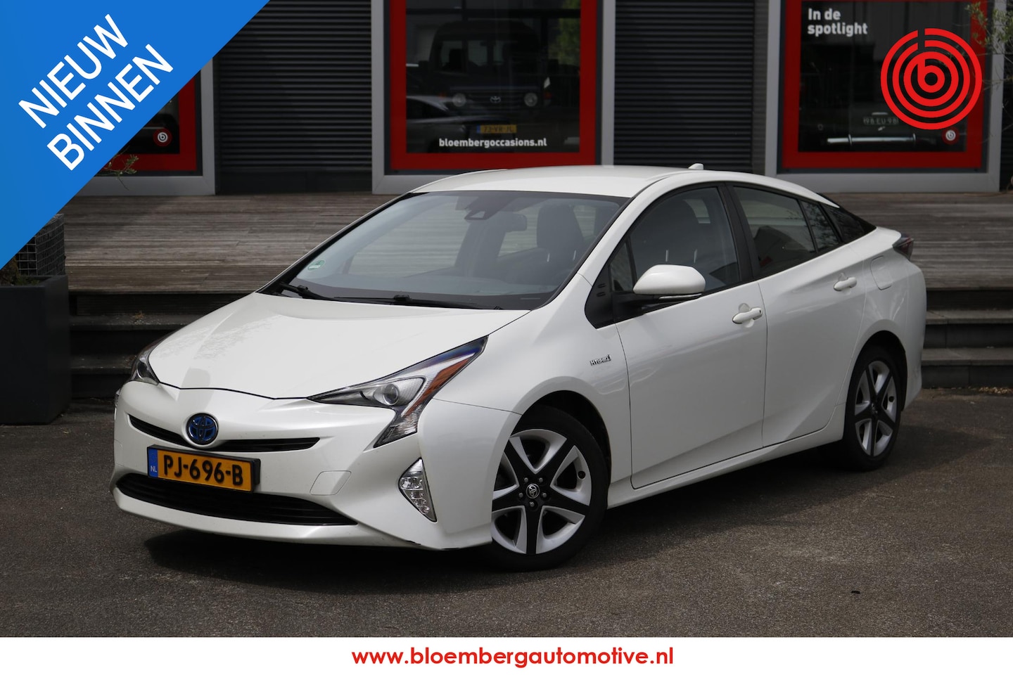 Toyota Prius - 1.8 Dynamic 1.8 Dynamic - AutoWereld.nl