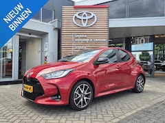Toyota Yaris - 1.5 Hybrid Executive NL-AUTO 1E-EIG ALL SEASON DODEHOEK NAVI APPLE/ ANDROID STOELVERWARMIN
