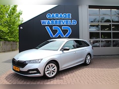 Skoda Octavia Combi - 1.0 TSI Sport Business Trekhaak/Stuurwielverw/Carplay/Virtual