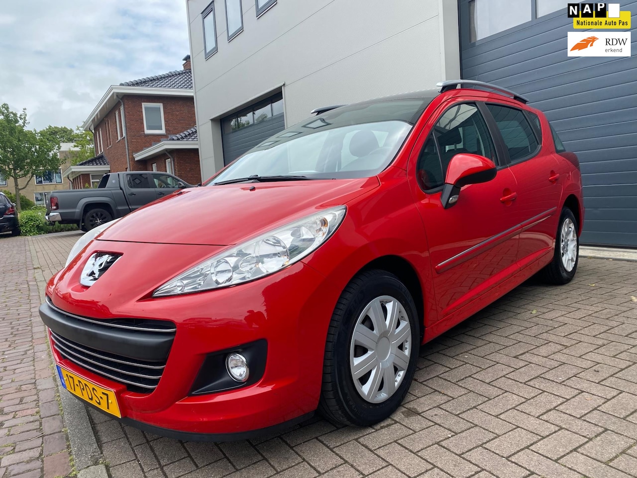 Peugeot 207 SW - 1.6 VTi XS/Automaat/Pano/Climate-c/Cruise-c/Elek-ramen/Trekhaak - AutoWereld.nl