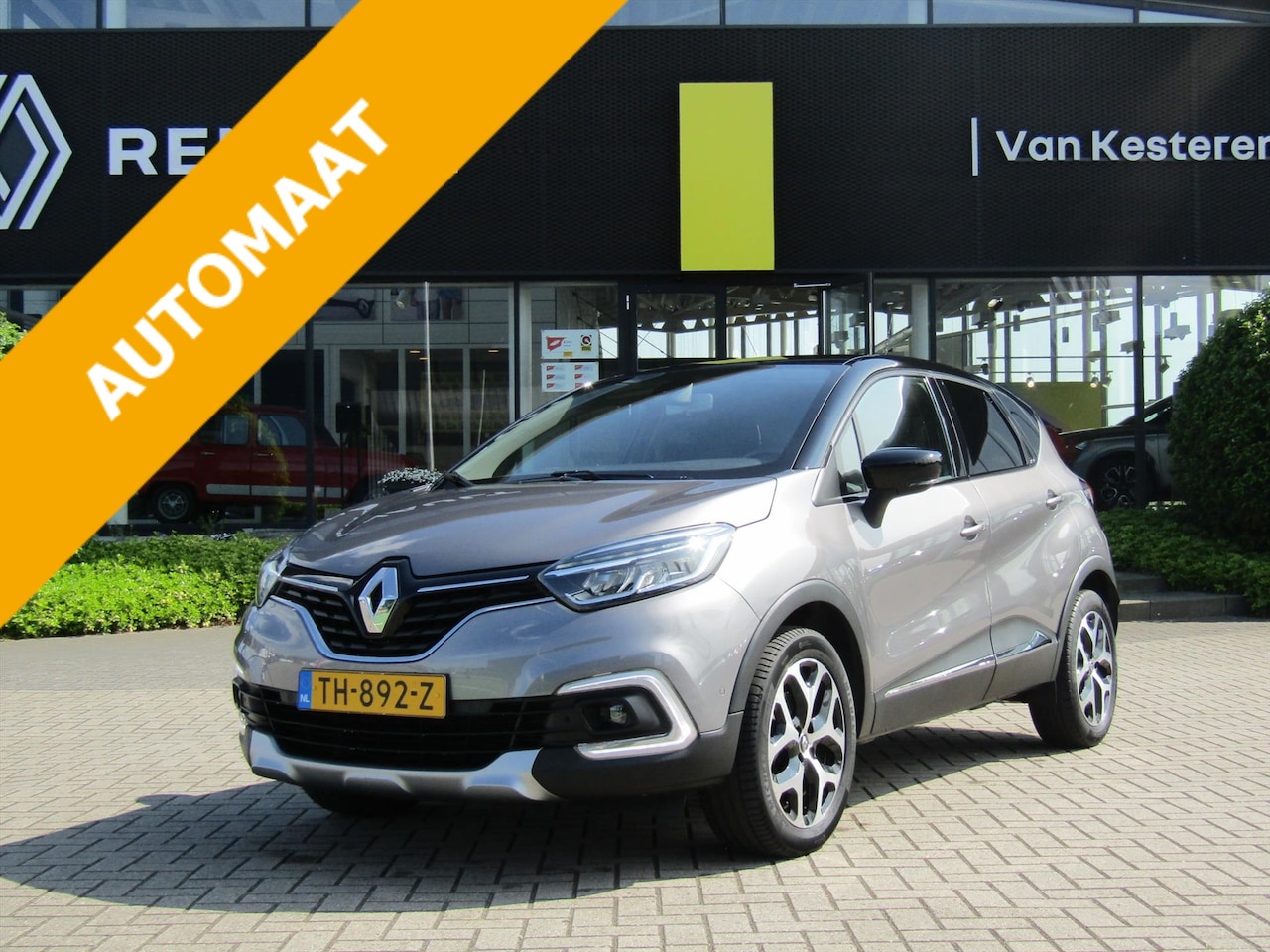Renault Captur - TCe 120pk Intens / Trekhaak / Navigatie / Camera / Blindspotwarning - AutoWereld.nl