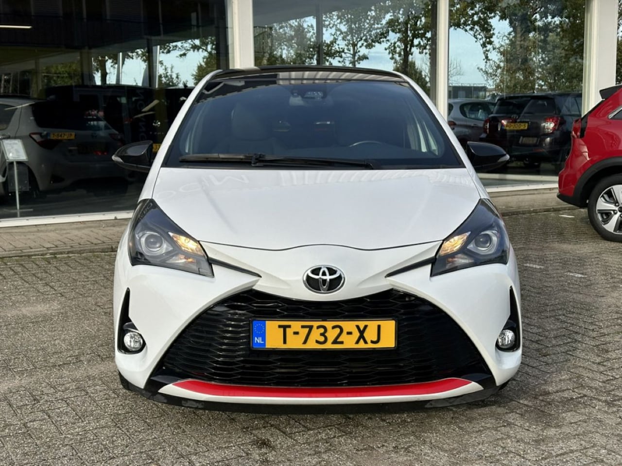 Toyota Yaris - 1.5 Hybrid GR Sport - AutoWereld.nl