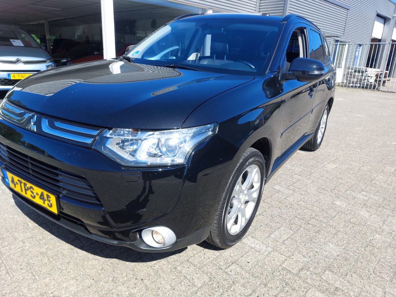 Mitsubishi Outlander - 2.0 Instyle 2.0 Instyle - AutoWereld.nl
