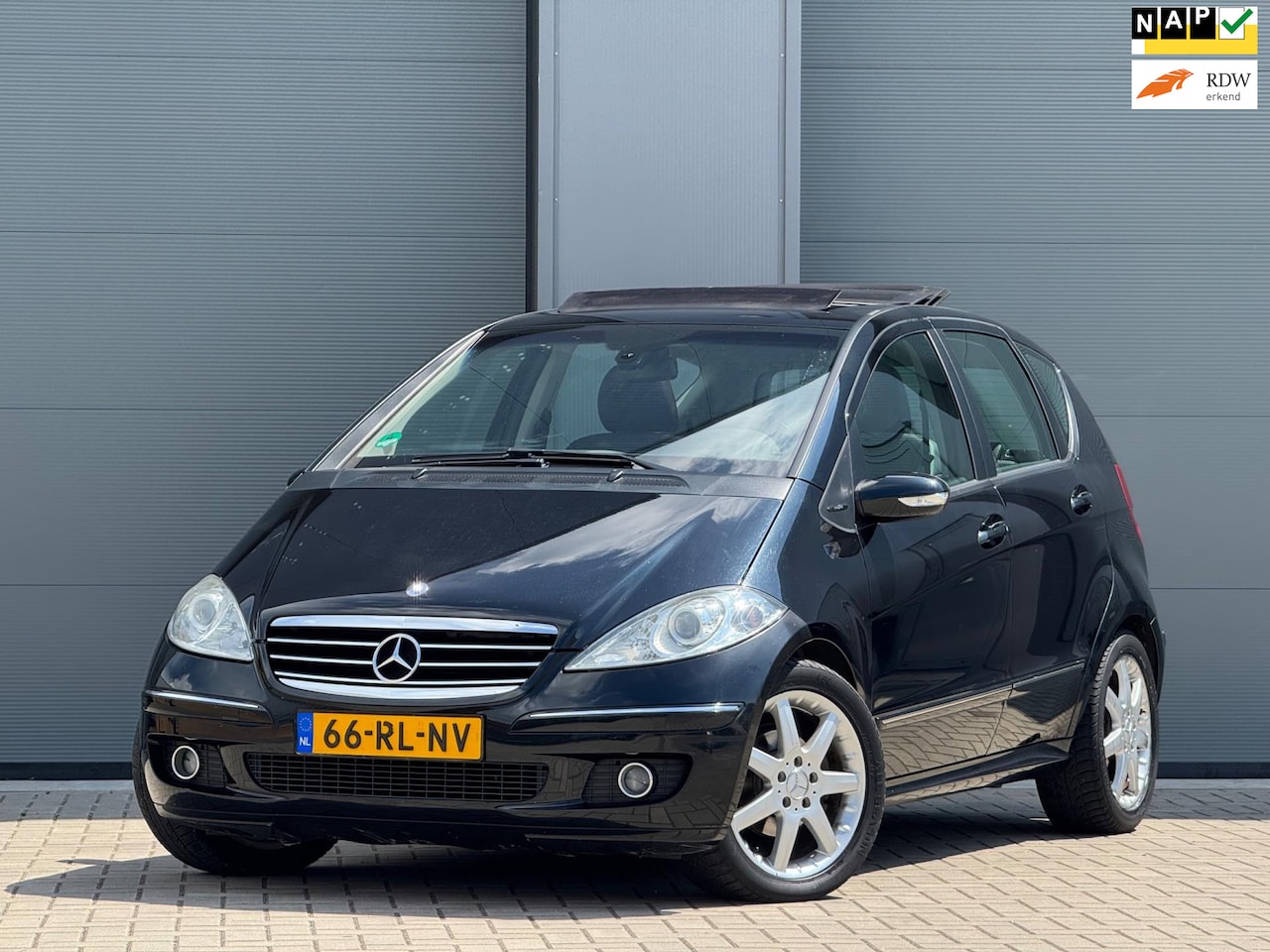 Mercedes-Benz A-klasse - 170 Avantgarde | Panoramadak | Airco | Elektrische ramen en spiegels | Bluethooth - AutoWereld.nl