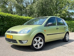 Ford Fiesta - 1.3 Futura | Airco | 5 deurs | Nieuwe APK |