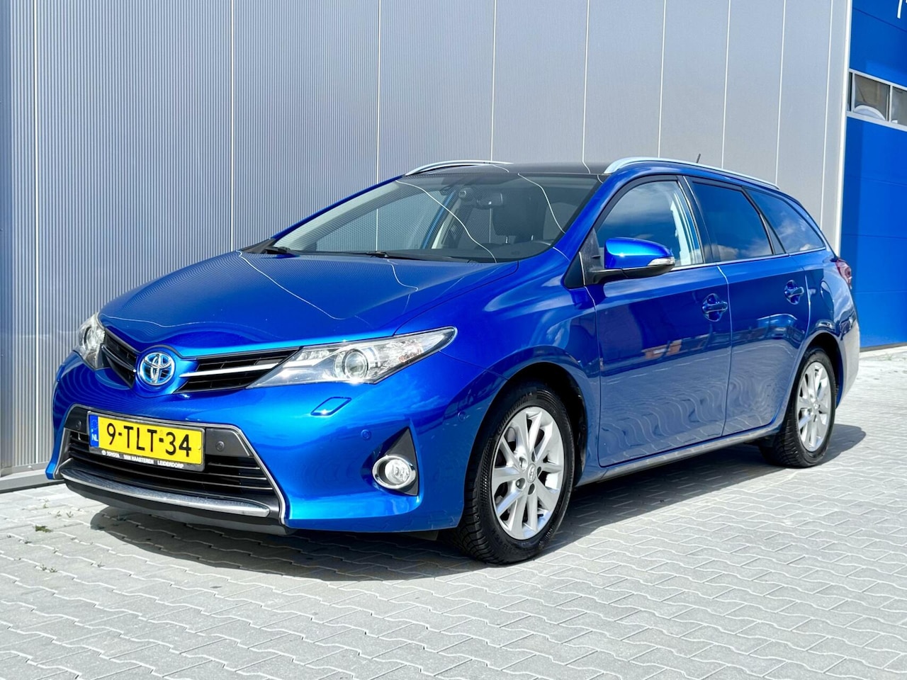 Toyota Auris - 1.8 Hybrid Lease+ | Camera | Dealer OH | NAP - AutoWereld.nl