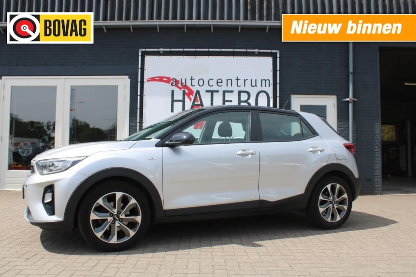 Kia Stonic - 1.0 T-GDI Dynamique Line  Climate / Cruise/ Apple car / Camera / LM 17 - AutoWereld.nl