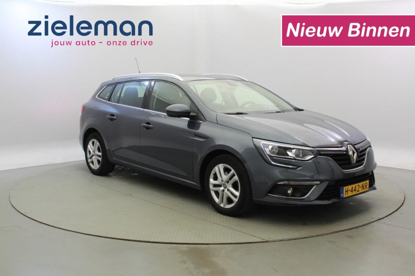 Renault Mégane Estate - 1.3 TCe Estate Zen - Carplay, Clima, Cruise - AutoWereld.nl