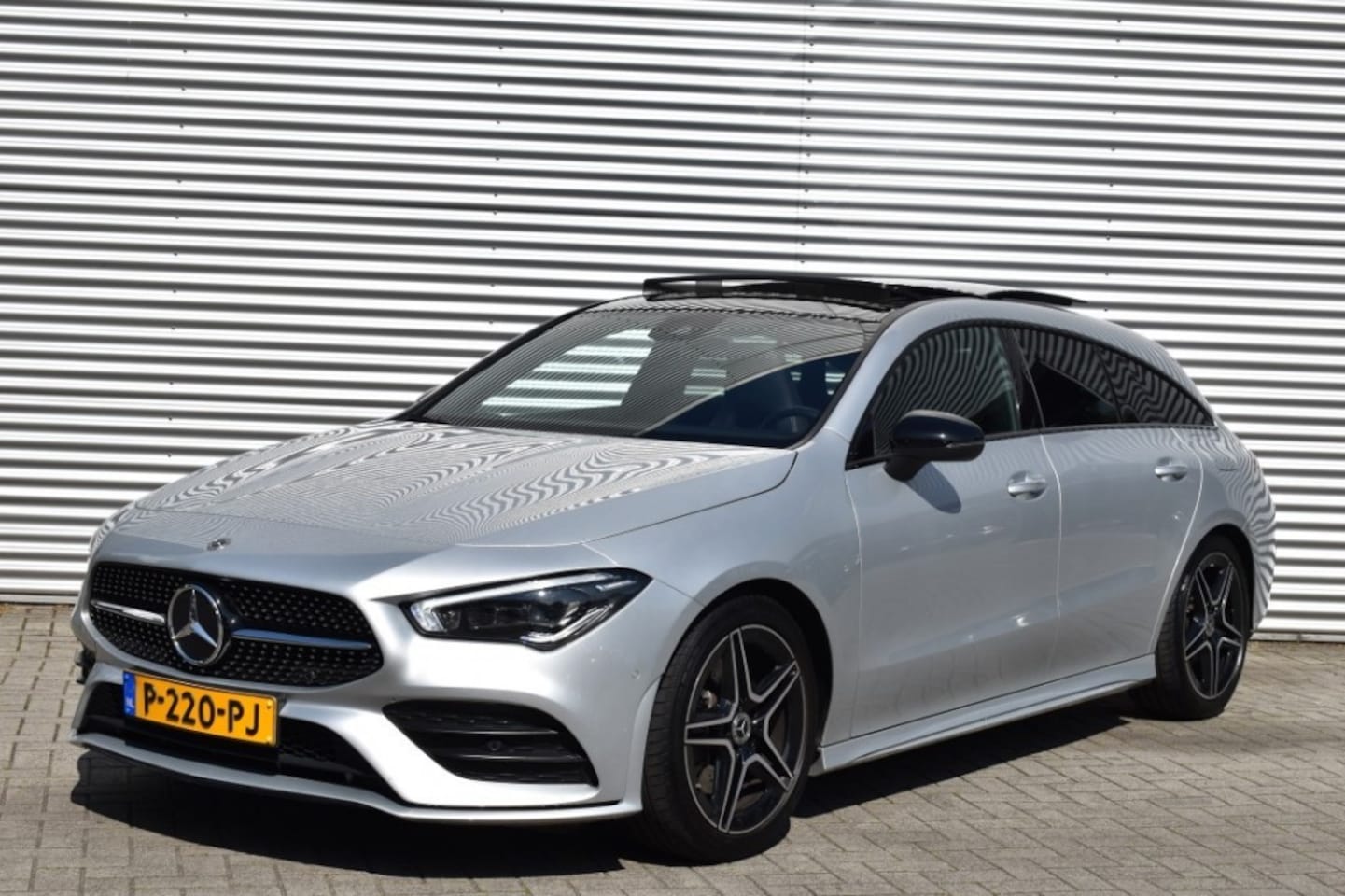 Mercedes-Benz CLA-Klasse - SHOOTING BREAK 200 BSN SOL AMG / ADAP. CRUISE / P.DAK / KEYLESS - AutoWereld.nl