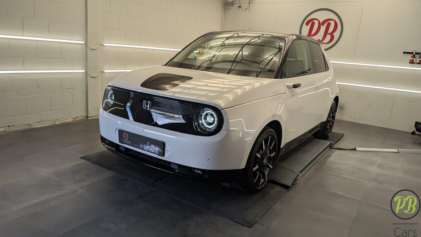 Honda e - Advance 17" Advance 17" Nieuwstaat ! - AutoWereld.nl