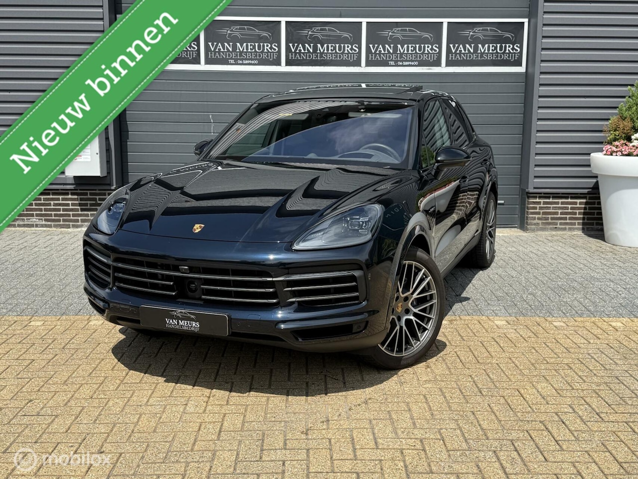 Porsche Cayenne - 3.0 E-Hybrid Platinum Edition 3.0 E-Hybrid Platinum Edition, 462 PK, Trekhaak, Pano, Bose.. - AutoWereld.nl