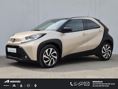 Toyota Aygo X - 1.0 VVT-i S-CVT Play Automaat / Navigatie via Apple Carplay of Android Auto / Airco / Adap