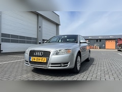 Audi A4 Limousine - 2.0 Advance
